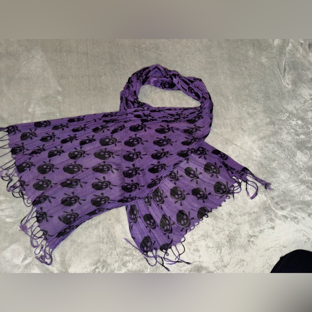 Purple Skull Print Scarf - Picture 2 of 4